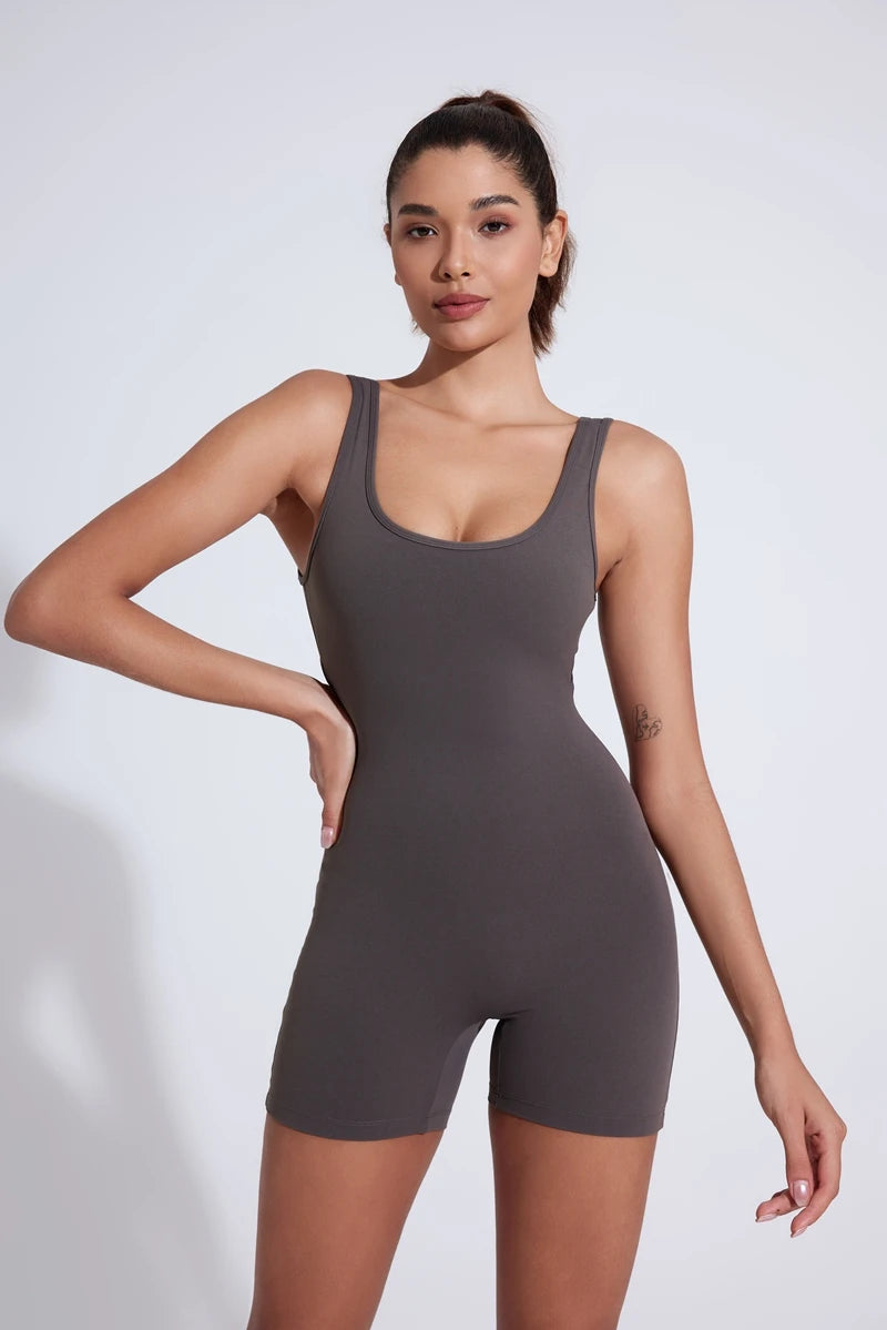 QINACTIVE sports jumpsuit quick drying integrated V-shaped back running fitness suit tight fitting beautiful back yoga suit