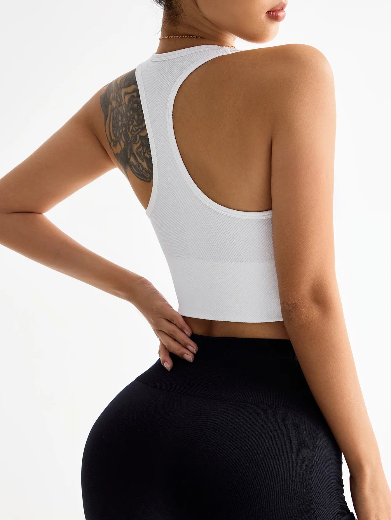 Mileegirl Seamless Women Yoga Bra Ribbed Sports Crop Tops Racer Back Gym Tank Top with Pads Quick Drying Fitness Workout Tops