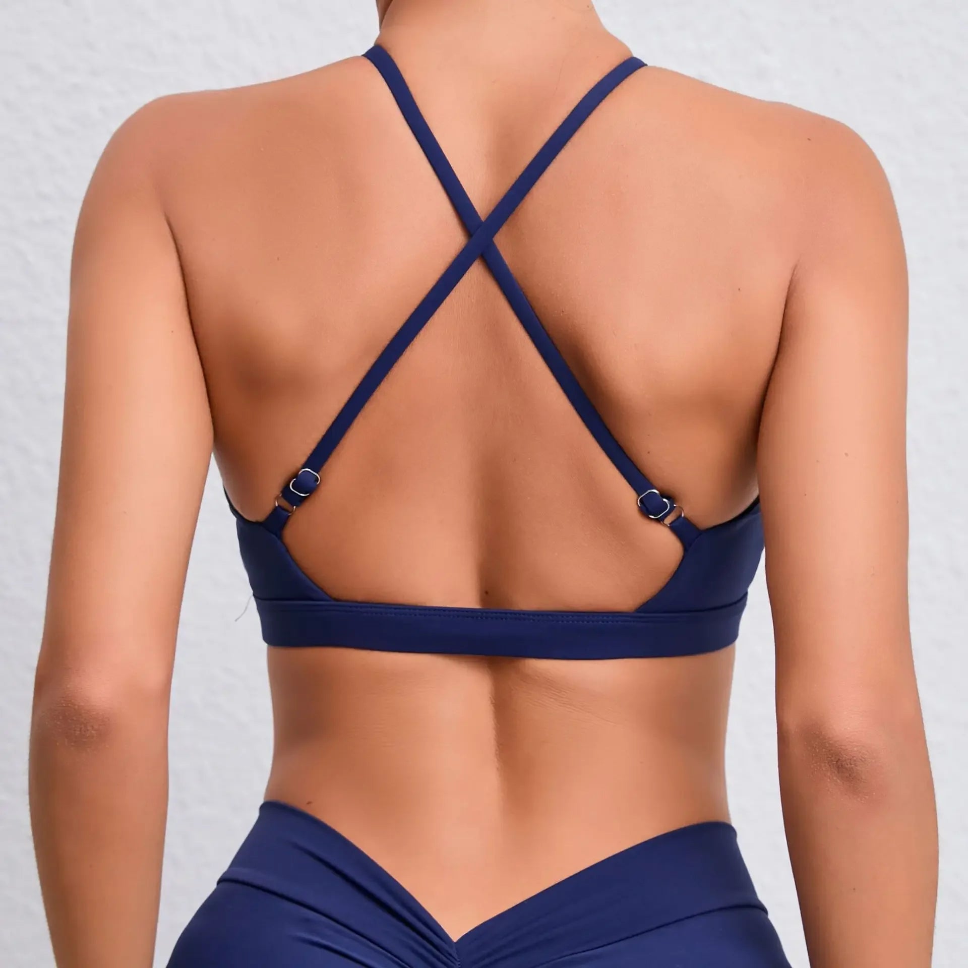 Befit STOUREG Cross Back Sports Bra – Breathable Padded Gym & Yoga Top for Women's