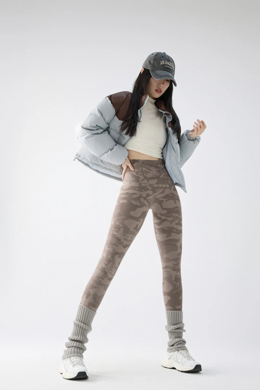 BIVIGAOS 2024 Autumn Winter Camouflage Sharkskin Leggings Brushed Shark Pants Women Thin Fleece Warm Casual Fashion Leggings