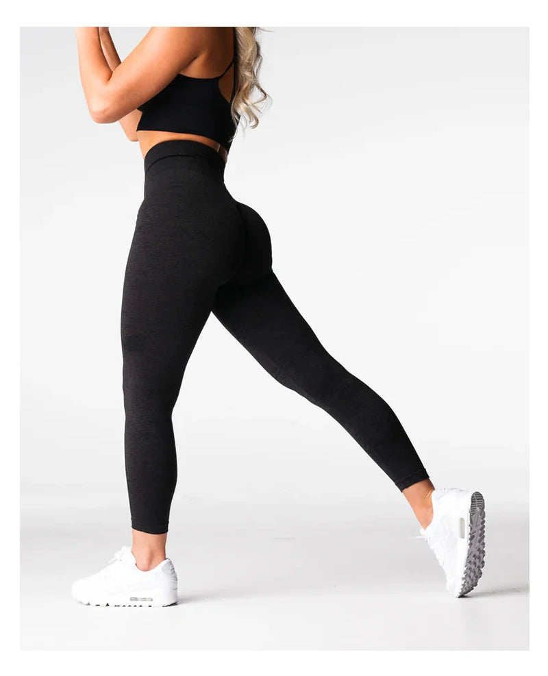 Kvinnors yogaleggings höftlyftande gym sömlösa sportbyxor hög midja fitnessleggings bubbelrumpa träning digital sömlös