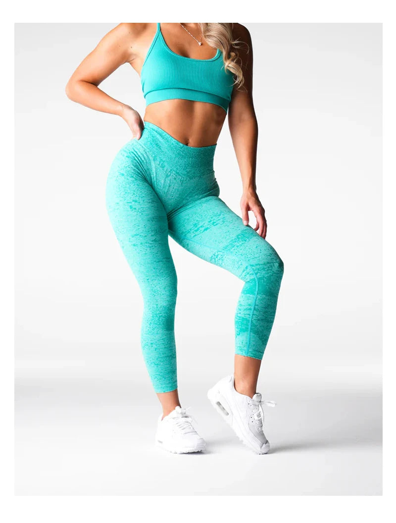 Kvinnors yogaleggings höftlyftande gym sömlösa sportbyxor hög midja fitnessleggings bubbelrumpa träning digital sömlös