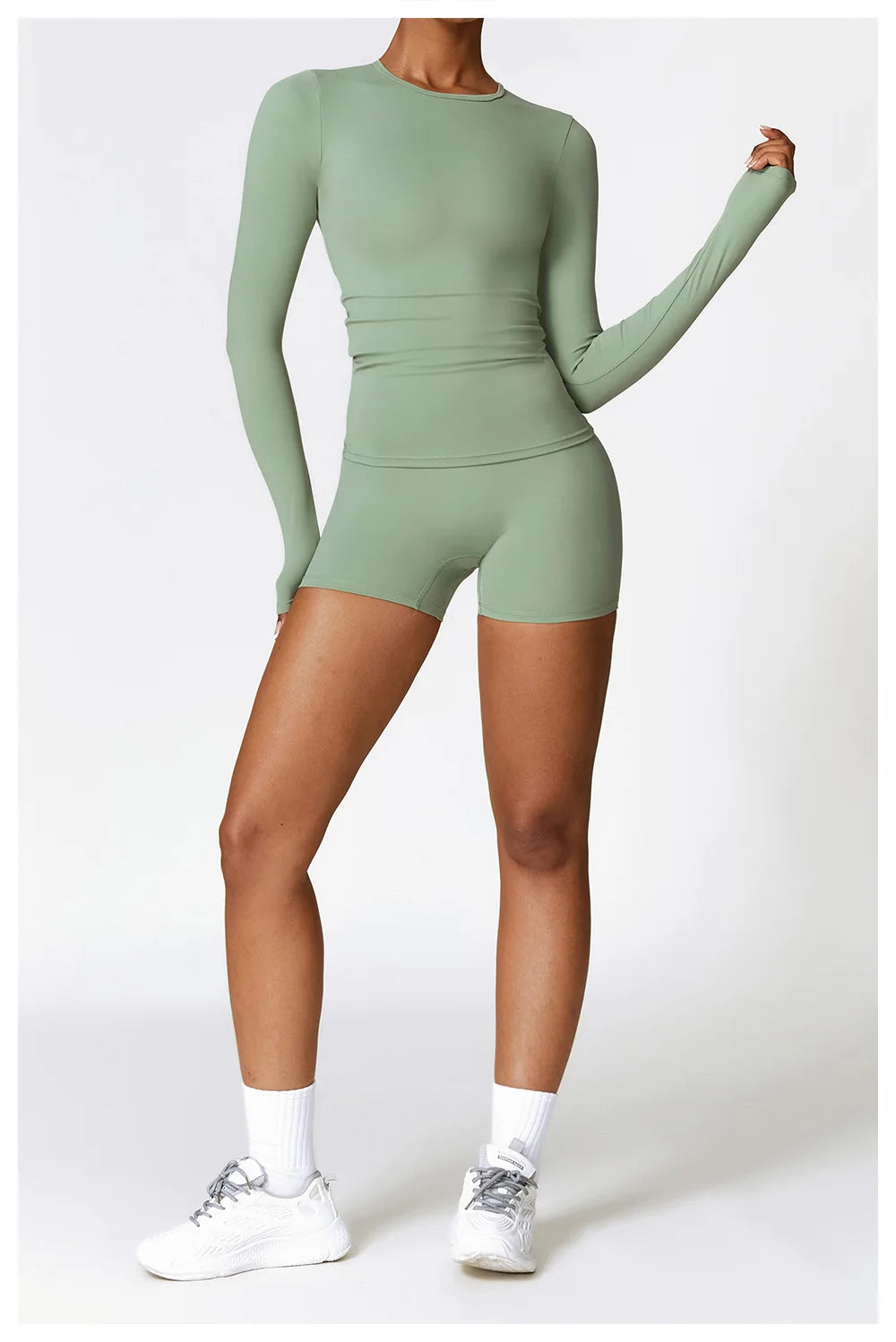  women’s long sleeve dry-fit yoga top.