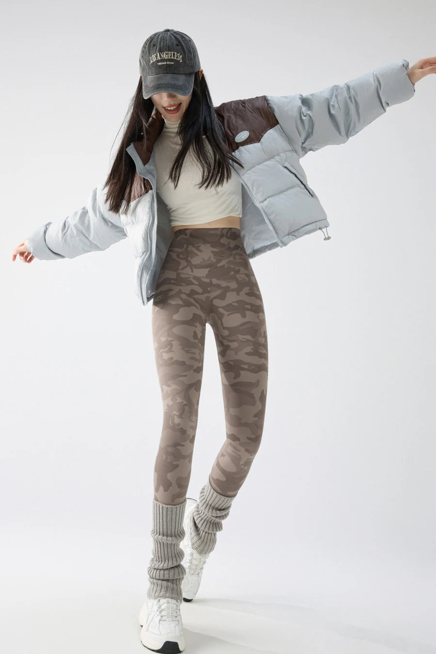 BIVIGAOS 2024 Autumn Winter Camouflage Sharkskin Leggings Brushed Shark Pants Women Thin Fleece Warm Casual Fashion Leggings