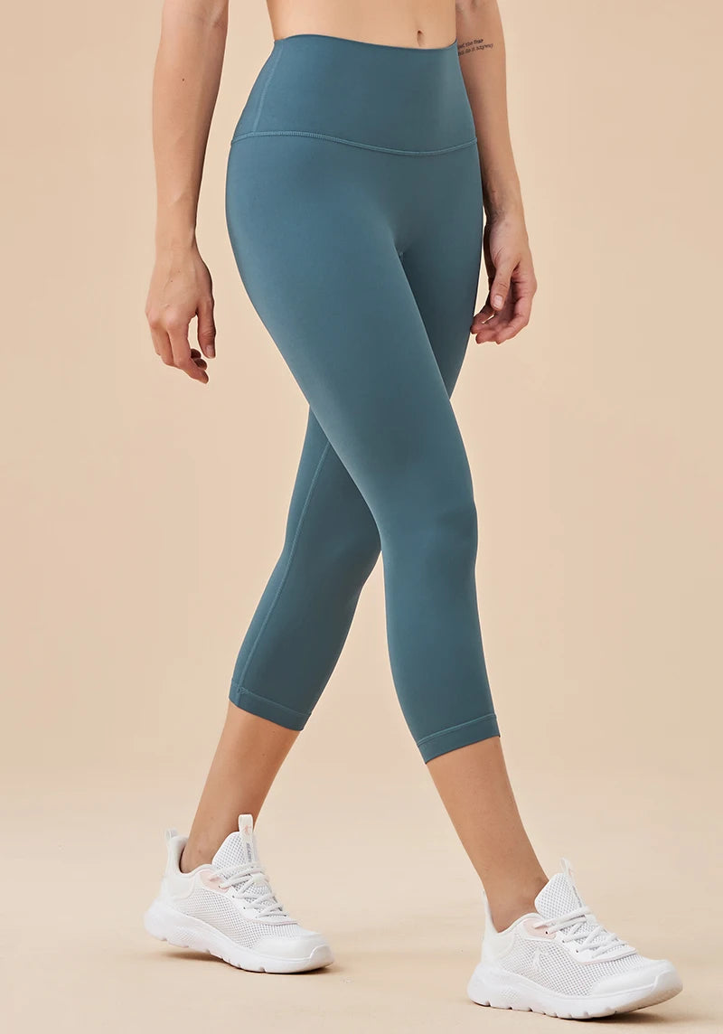 SOISOU Nylon Yoga Capri Pants Leggings Women's Pants Gym Sexy High Waist Tight Breathable Elastic Girl Sports Pants 13 Colors