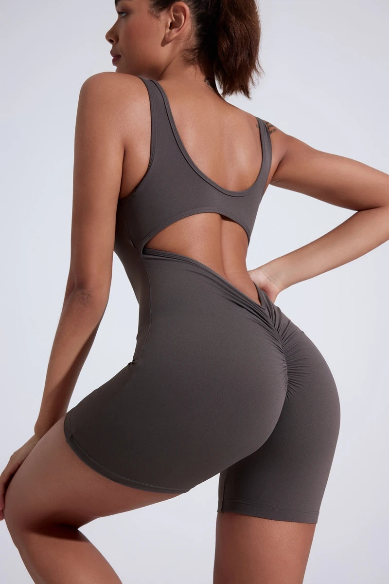 QINACTIVE sports jumpsuit quick drying integrated V-shaped back running fitness suit tight fitting beautiful back yoga suit